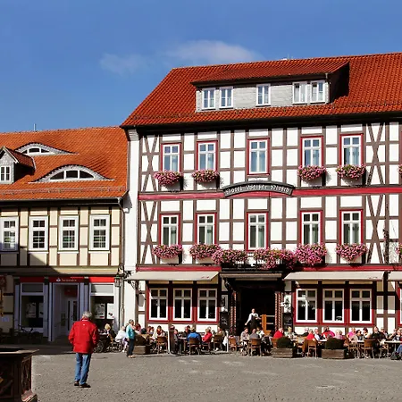 Ringhotel Weisser Hirsch 4*