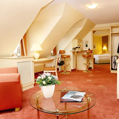 Ringhotel Weisser Hirsch Hotel