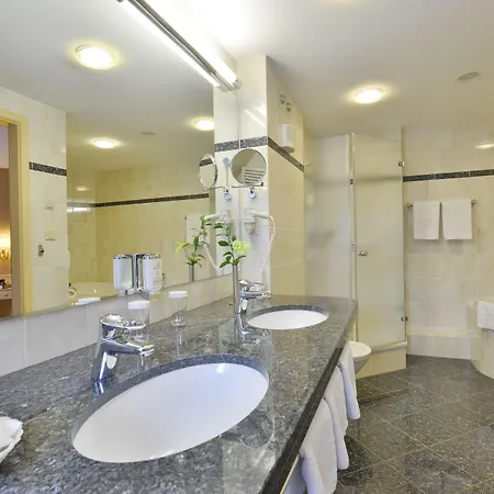 Ringhotel Weisser Hirsch Отель