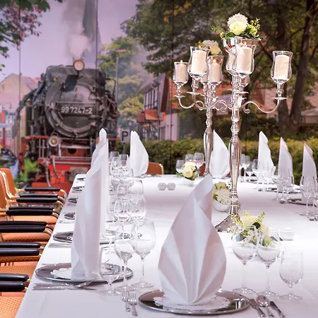 Hotel Ringhotel Weisser Hirsch 4*