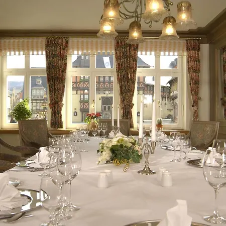 Hotel Ringhotel Weisser Hirsch 4*