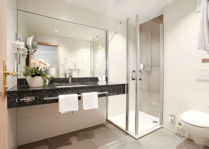 Ringhotel Weißer Hirsch Hotel